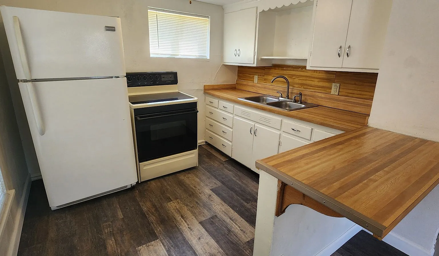 Opal St. Cottage bordering Constitution Park — Photo 4
