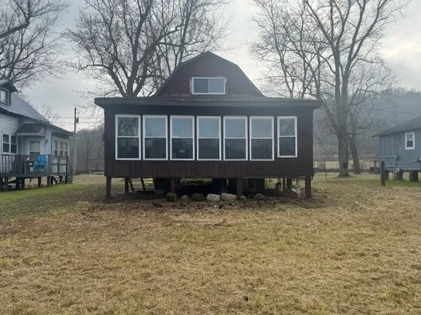 4260 Powell Ln, Cochranton, PA 16314