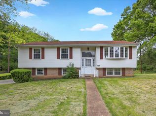526 Bean Blossom Dr, Lancaster, PA 17603
