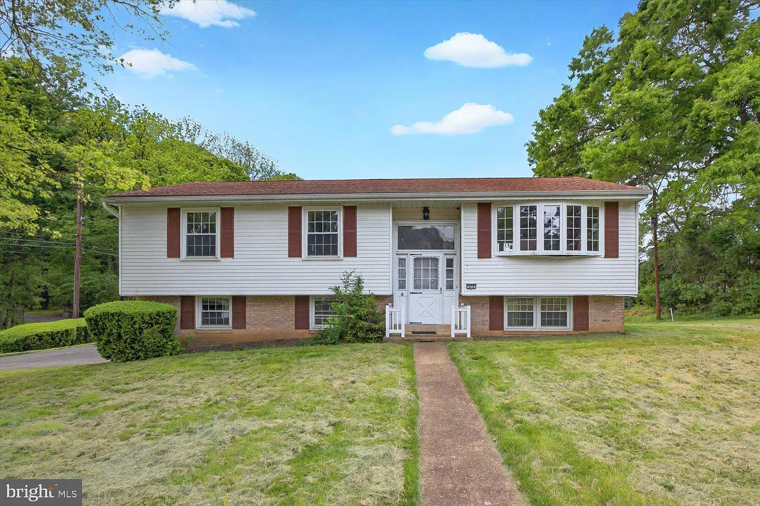 526 Bean Blossom Dr photo 1