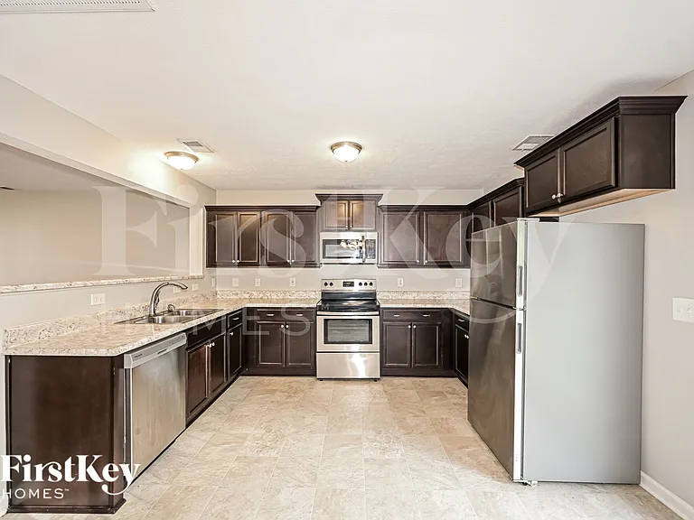 126 Kash Ct — Photo 7