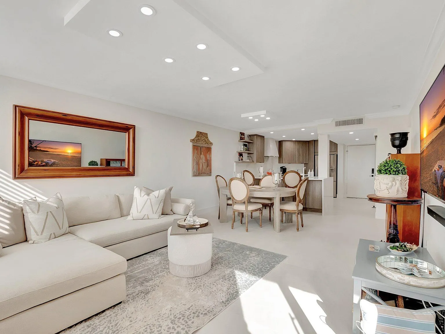 1 bed, 1.0 bath, 724 sqft, $3,000 — Photo 4