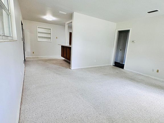 4th image of 6730 FRYE Avenue S