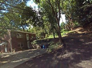 109 Grover St #A, Pittsburgh, PA