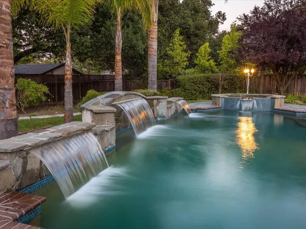 18625 Sage Ct, Saratoga, CA 95070