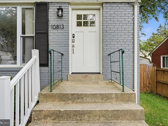 5th image of 10813 Jewett St