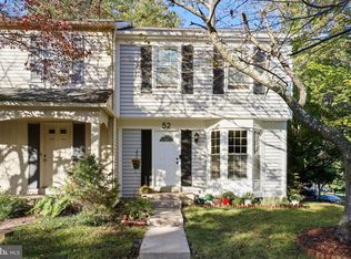 52 Capricorn Ct, Derwood, MD 20855