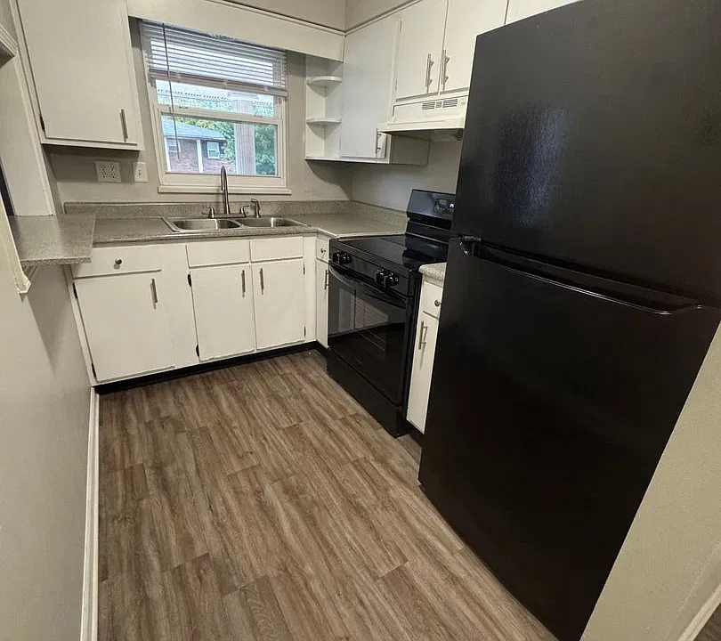Parkside Apartments