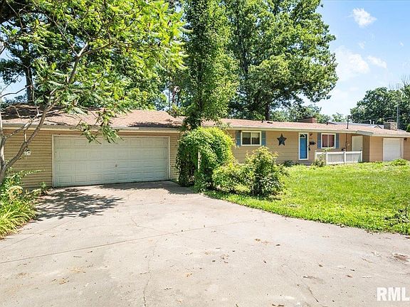 5th image of 15858 Oak Ln