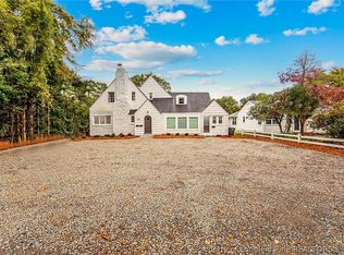 1806 Morganton Rd, Fayetteville, NC 28305