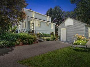 92 Lakeview Ter, Waltham, MA 02451