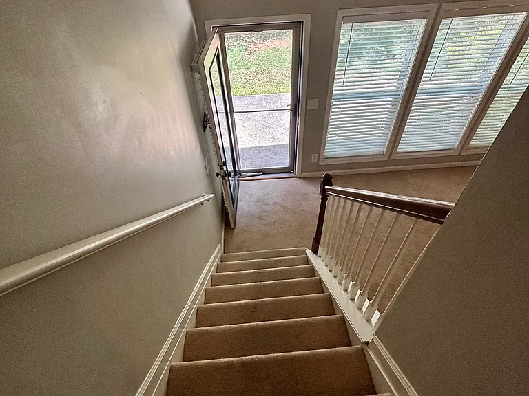 5112 Sherwood Way — Photo 30