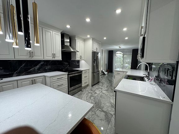 3rd image of 285 S Broadway #D