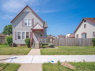 616 Michigan Ave, South Milwaukee, WI 53172