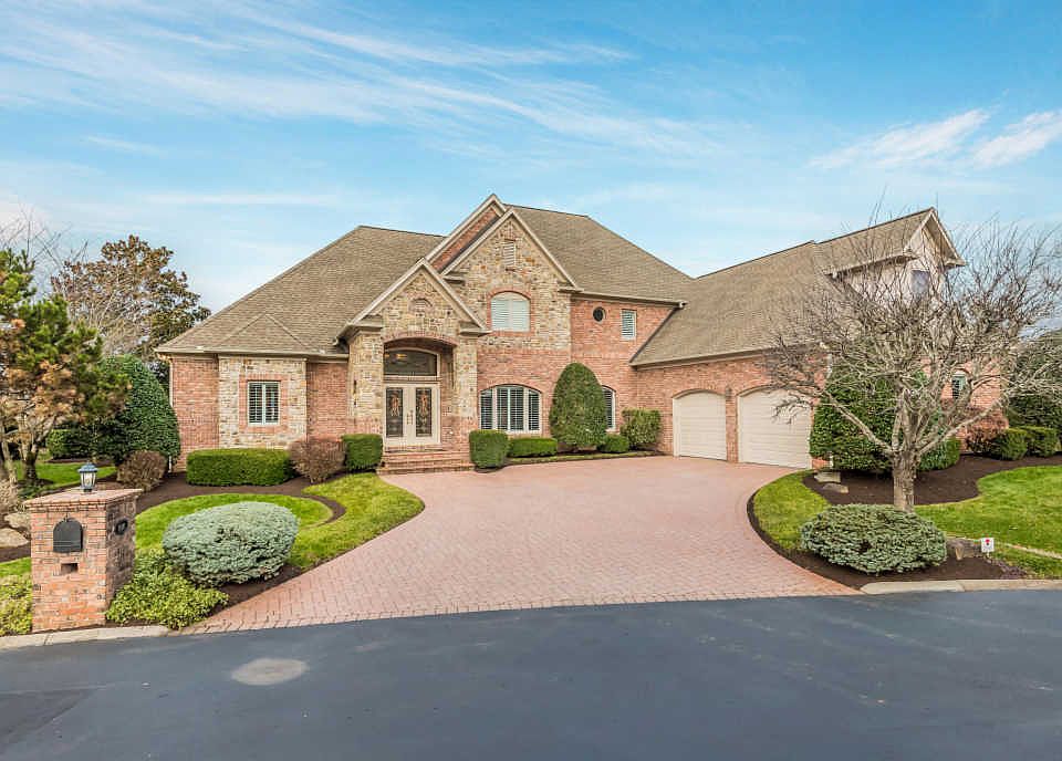 1st image of 10541 Lakecove Way