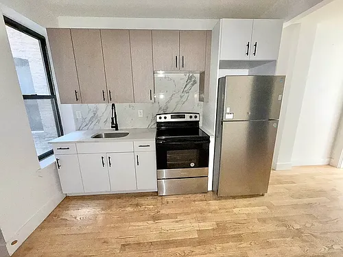 1518 Jefferson Ave #1A Photo 1