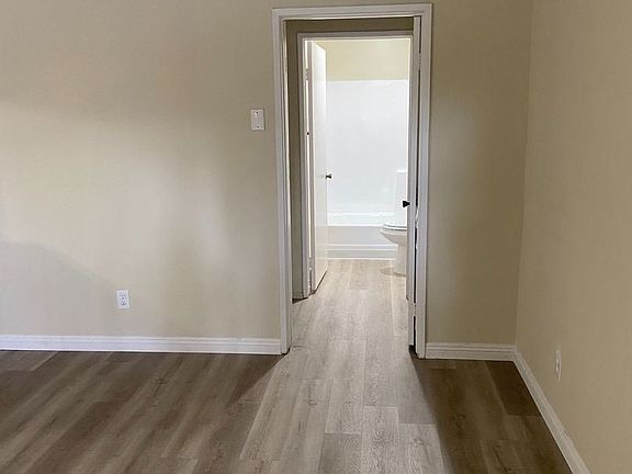 4th image of 7519 Vassar Ave APT 201