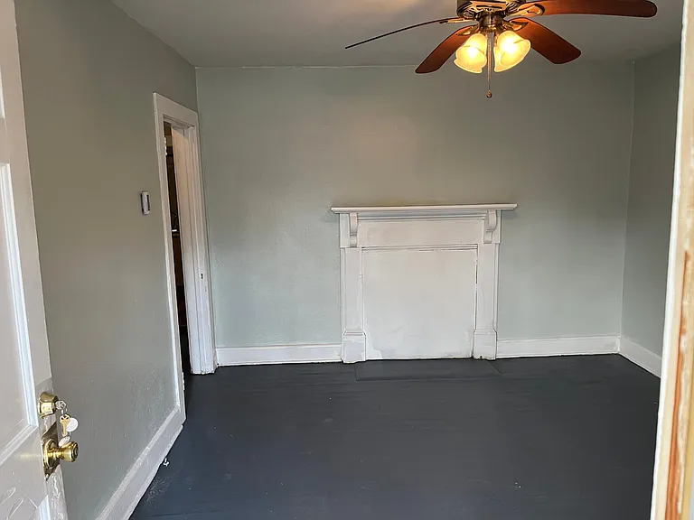 720 Elm St #A — Photo 4