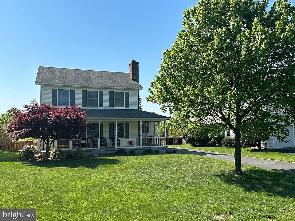 1st image of 103 Columbia Cir