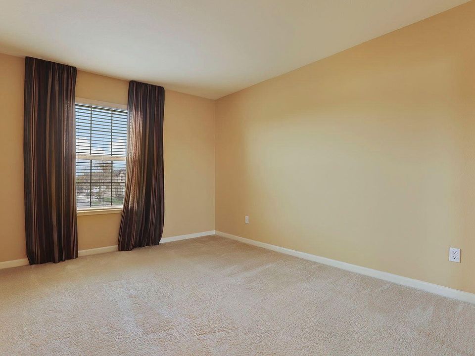 1st image of 3674 Whitehaven Ave