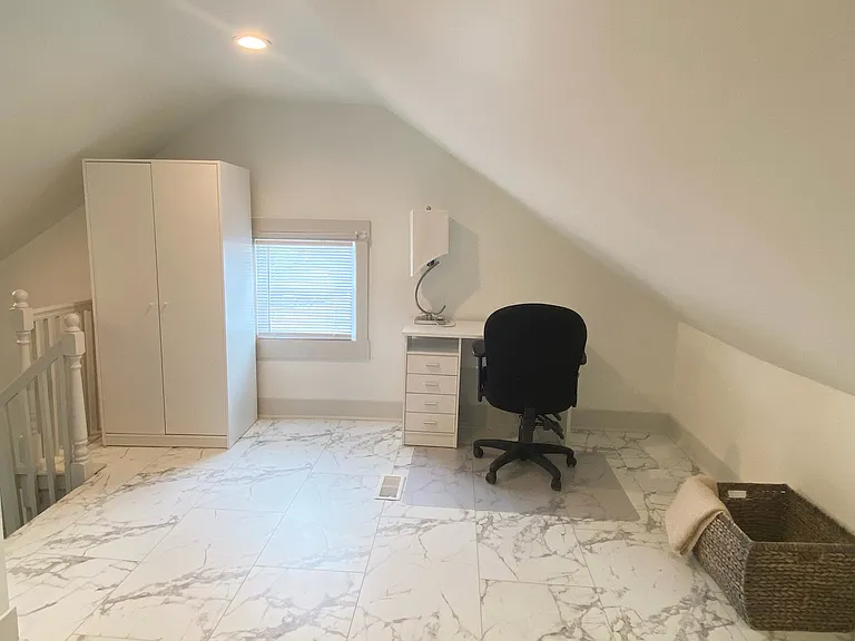 3467 Vine St — Photo 10