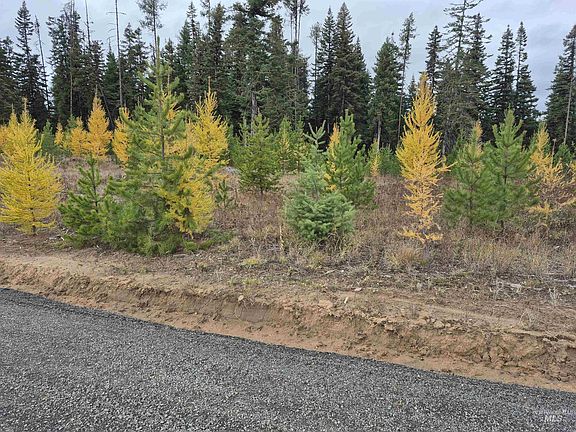 3rd image of French Gulch Rd Parcel 3