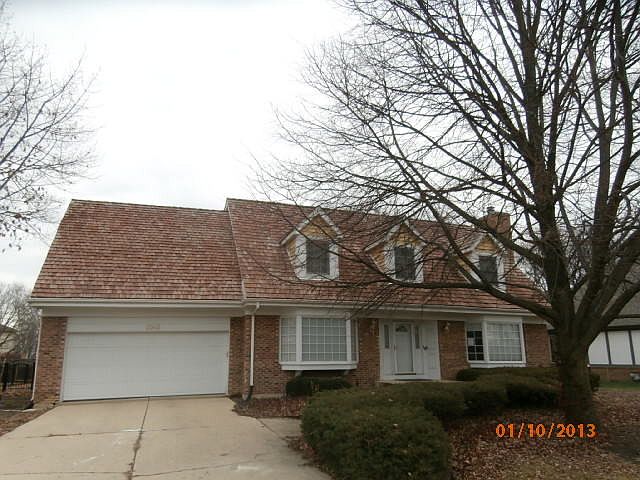 1st image of 2045 Gladstone Dr