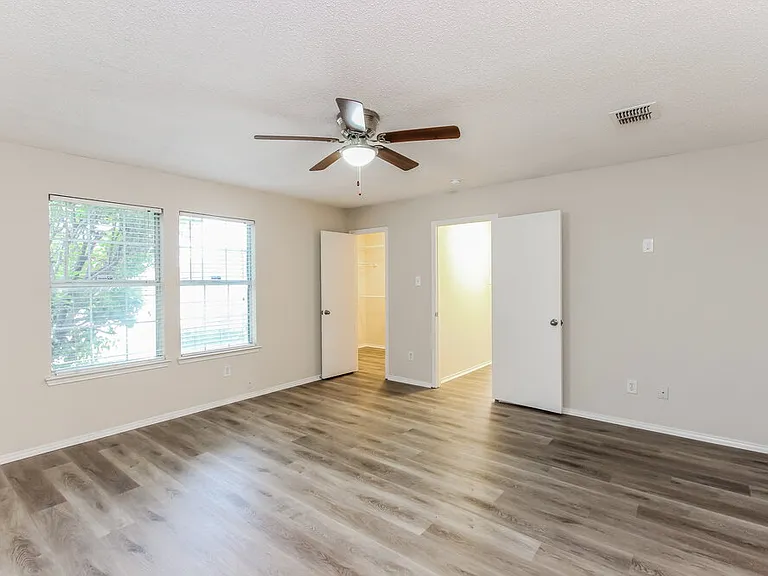 2966 Marquis Ln — Photo 10