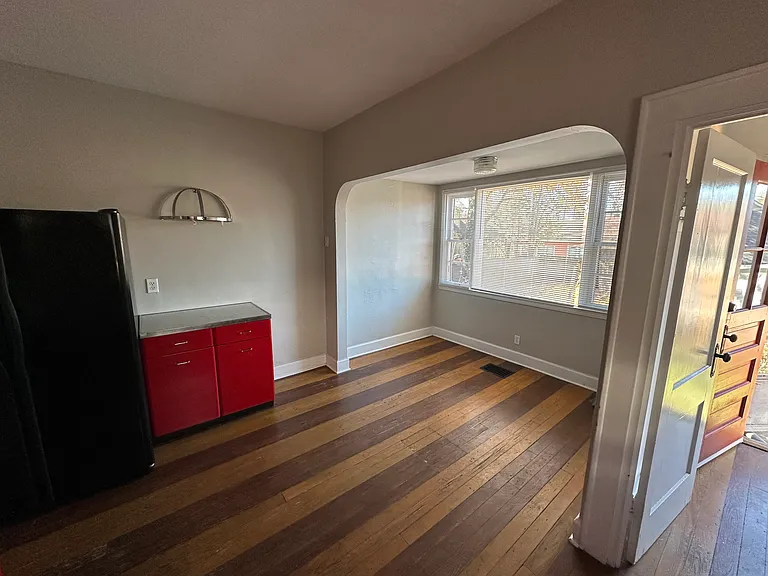 5026 Central Ave — Photo 9