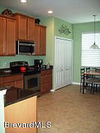 3rd image of 6164 Trieda Dr