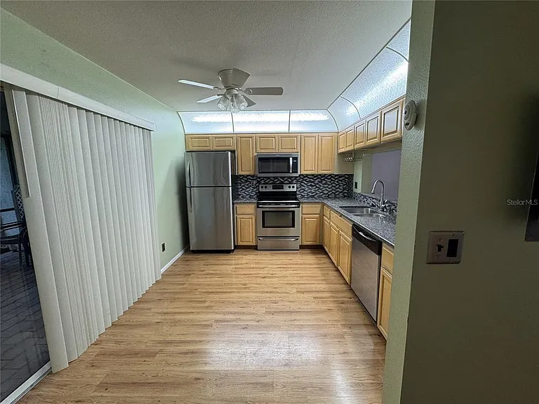 705 Bough Ave — Photo 9