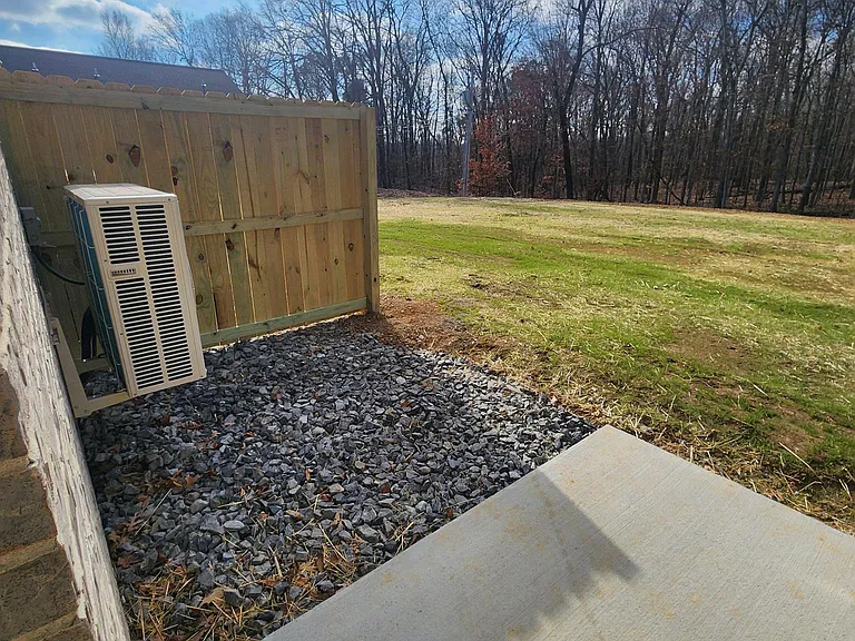 1403 Stadium View Dr #A — Photo 7