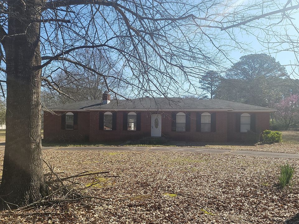 1st image of 738 Ford Dr