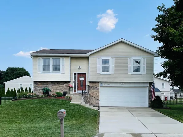 23244 Cranbrooke Dr, Novi, MI 48375