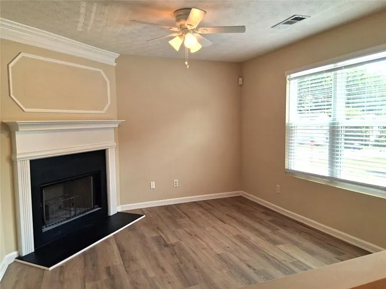 3617 Oakland Spring Ct — Photo 9