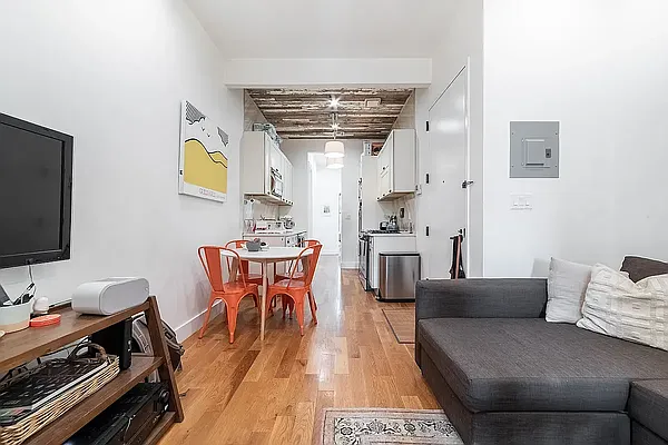 Rented by Goose Property Management LLC | media 7