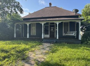512 W Pine St, Fitzgerald, GA 31750