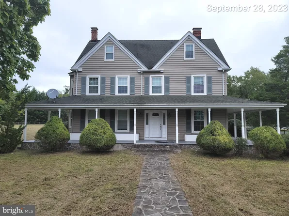 37560 Charlotte Hall School Rd, Charlotte Hall, MD 20622