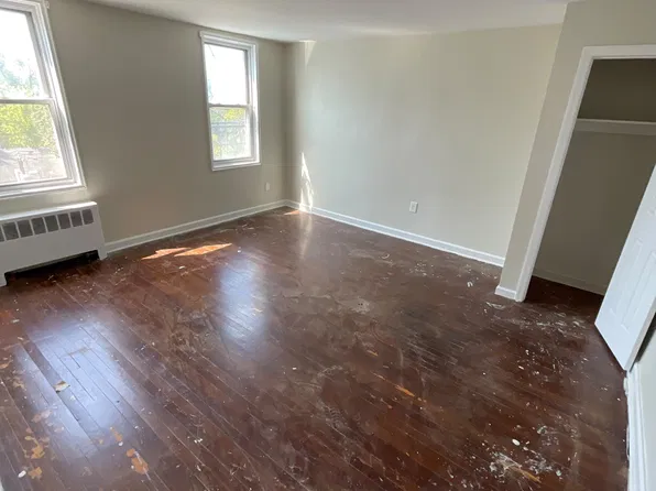 103 Chancellor Ave, Newark, NJ