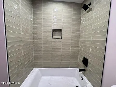 668 Wren Ln — Photo 17
