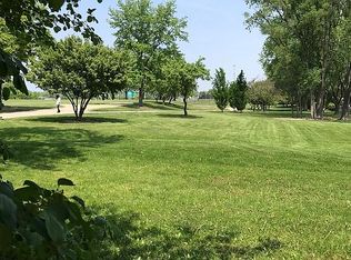 1326 W Central Rd, Mount Prospect, IL 60056