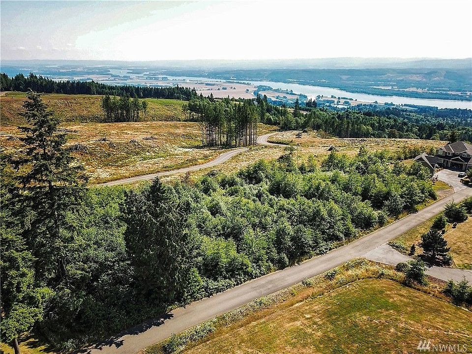1st image of 141 Black Jack Dr