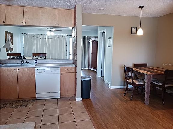 4th image of 9213 Tudor Dr #B204