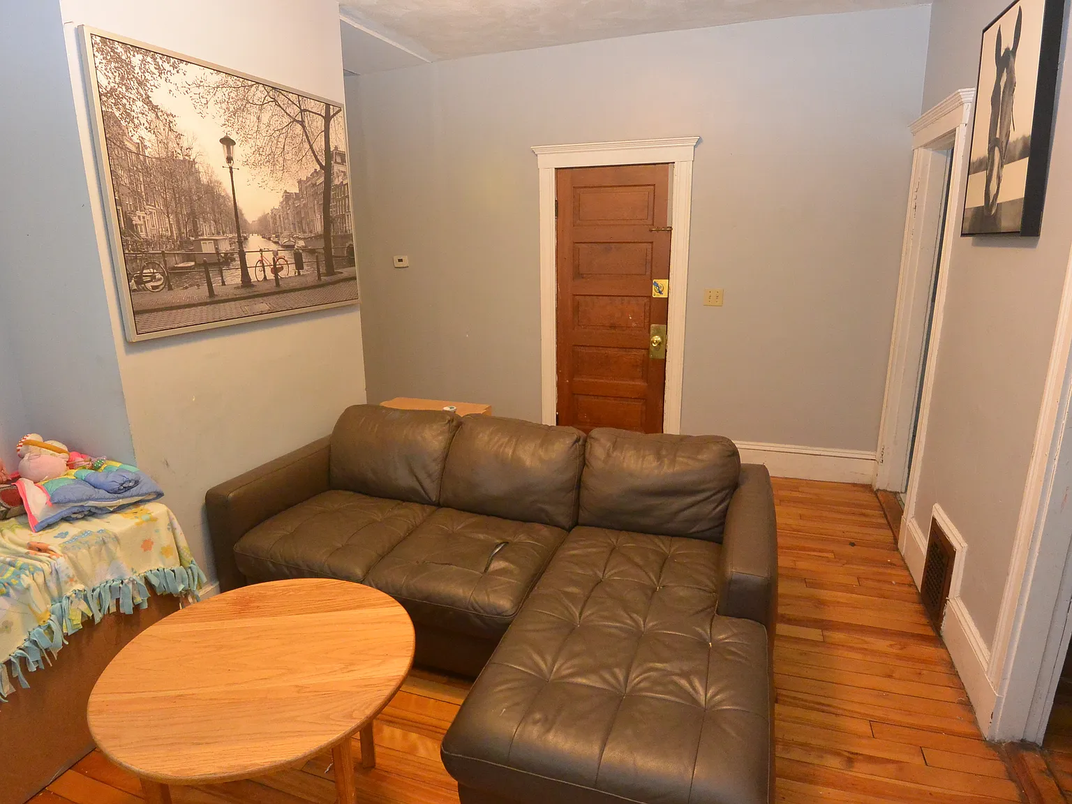 3 bed, 1899 sqft, $2,900 — Photo 4