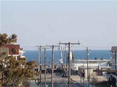 4th image of 1250 Central Ave