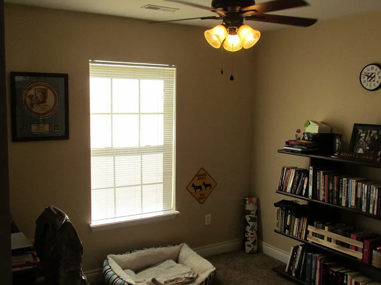102 Granite Ct — Photo 17