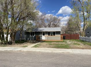 1527 Kit Carson Ave, Casper, WY 82604