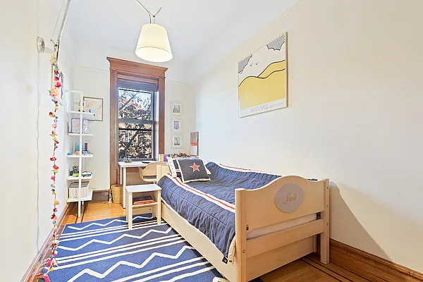 Rented by Garfield Realty  | media 48