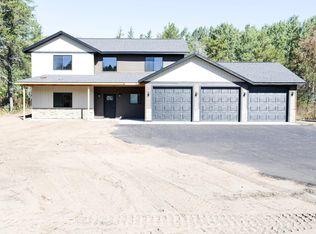 5767 Winding Dr NW, Bemidji, MN 56601