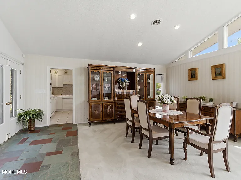 33 Beryl St — Photo 14